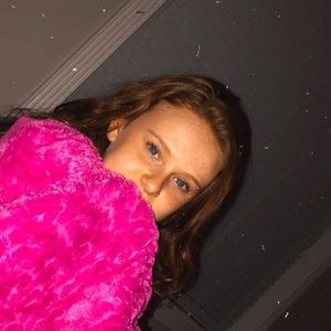 Meet your Posher, Trinity